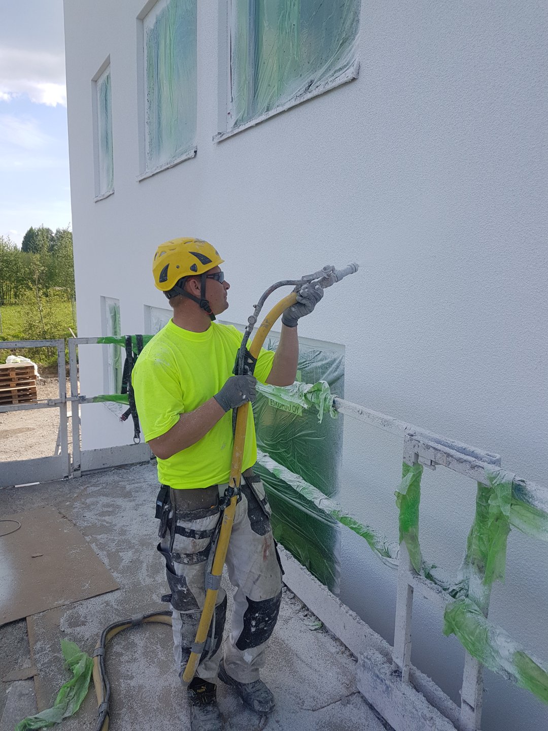 Rappaustyö käynnissä